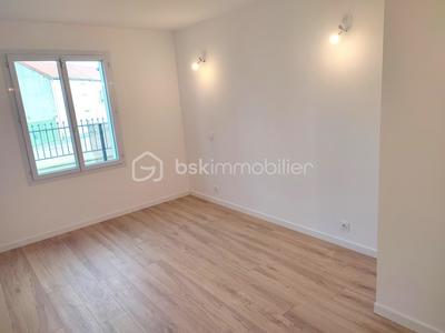Appartement - 81 m² - 4 pièces