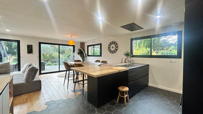 Maison - 122 m² - 5 pièces