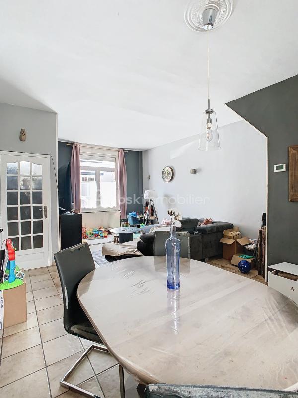 Maison - 114 m² - 6 pièces