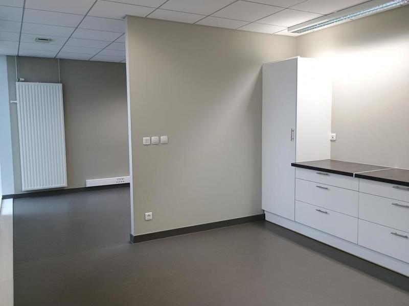 Bureau - 51 m²