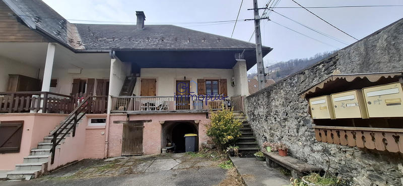 Maison - 120 m² - 7 pièces