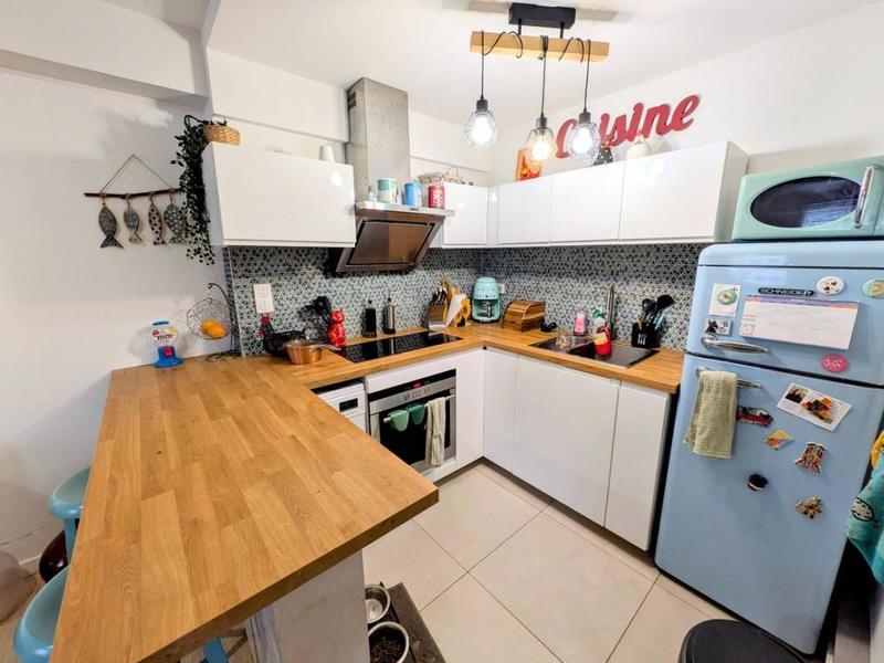 Appartement - 82 m² - 4 pièces