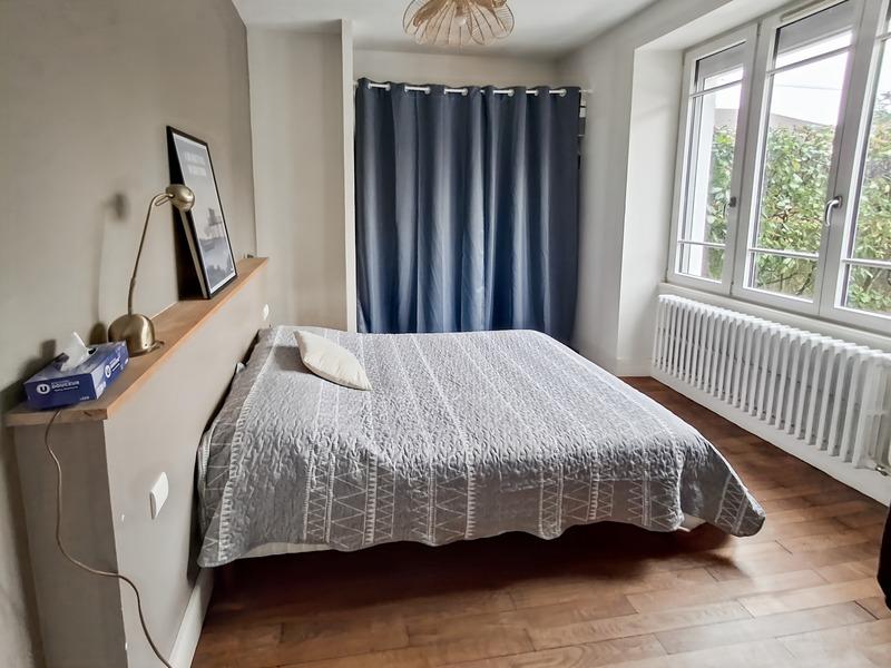 Maison - 185 m² - 7 pièces