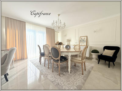 Maison - 179 m² - 7 pièces