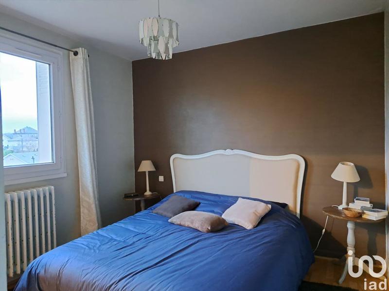 Maison - 180 m² - 6 pièces