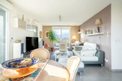 Appartement - 94 m² - 4 pièces