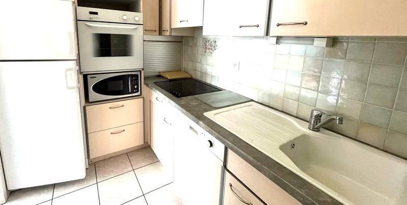 Appartement - 49 m² - 2 pièces