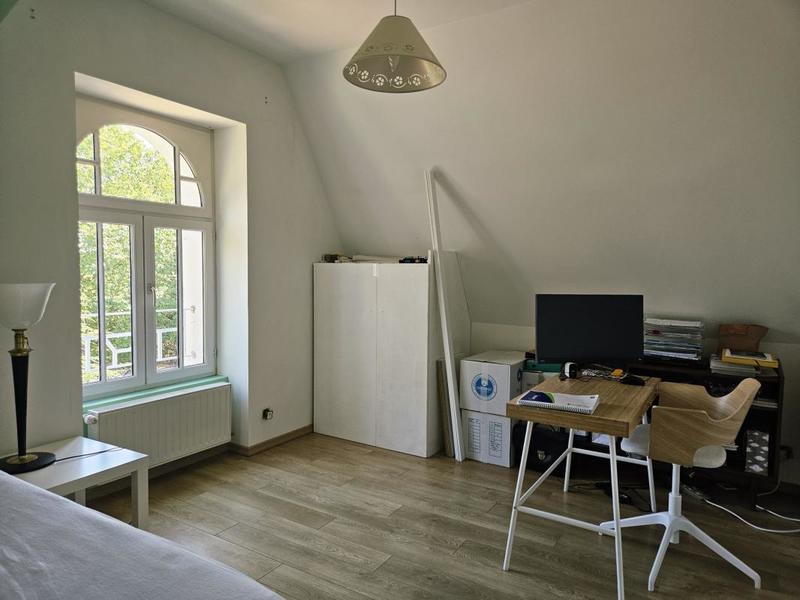 Maison - 210 m² - 8 pièces