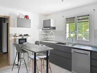 Maison - 109 m² - 6 pièces