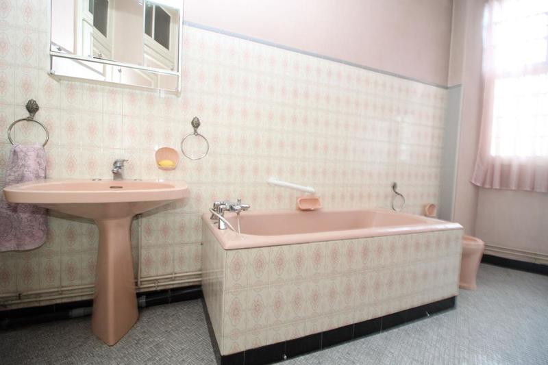 Appartement - 98 m² - 4 pièces