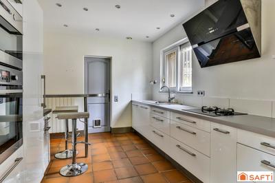 Maison - 120 m² - 7 pièces