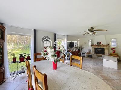 Maison - 155 m² - 5 pièces