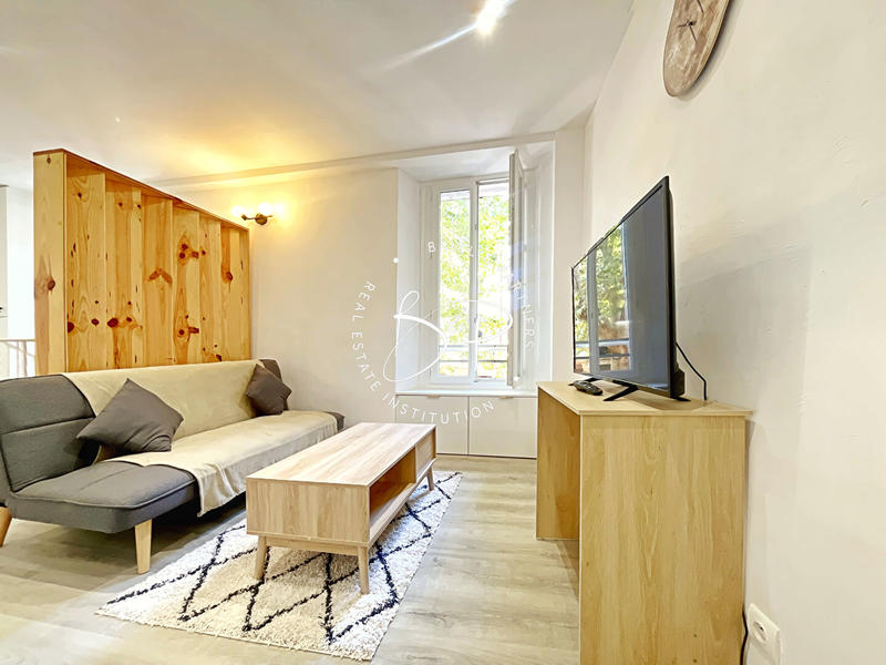 Local commercial - 54 m² - 3 pièces