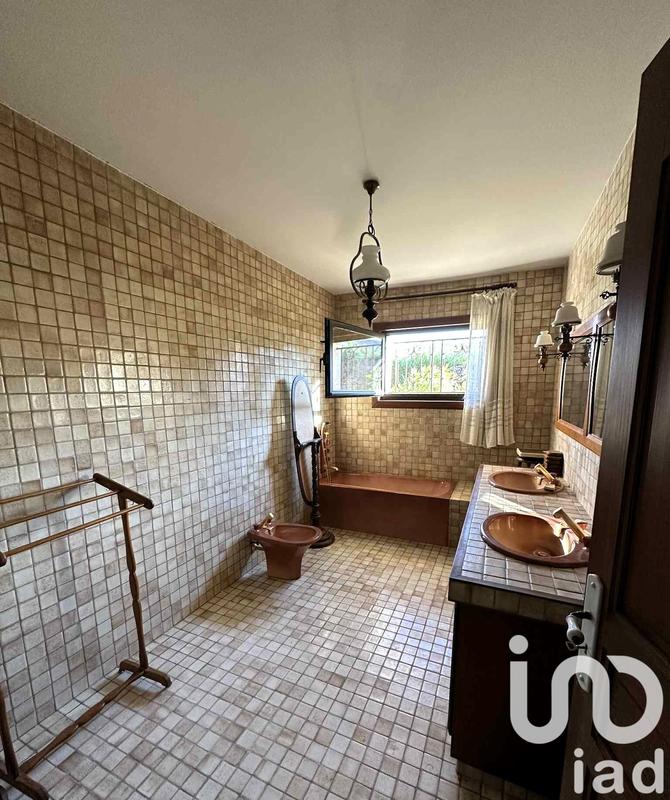 Maison - 150 m² - 6 pièces