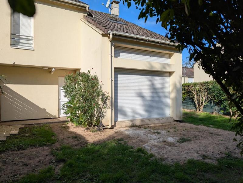 Maison - 91 m² - 4 pièces