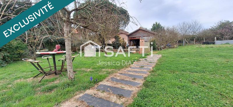 Maison - 212 m² - 10 pièces