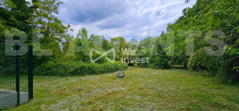 Maison - 220 m² - 11 pièces