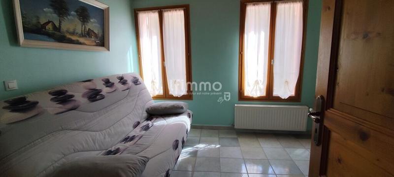 Maison de village - 85 m² - 6 pièces