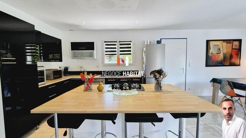 Villa - 120 m² - 5 pièces