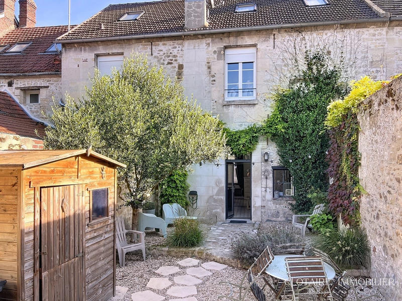 Maison - 140 m² - 5 pièces