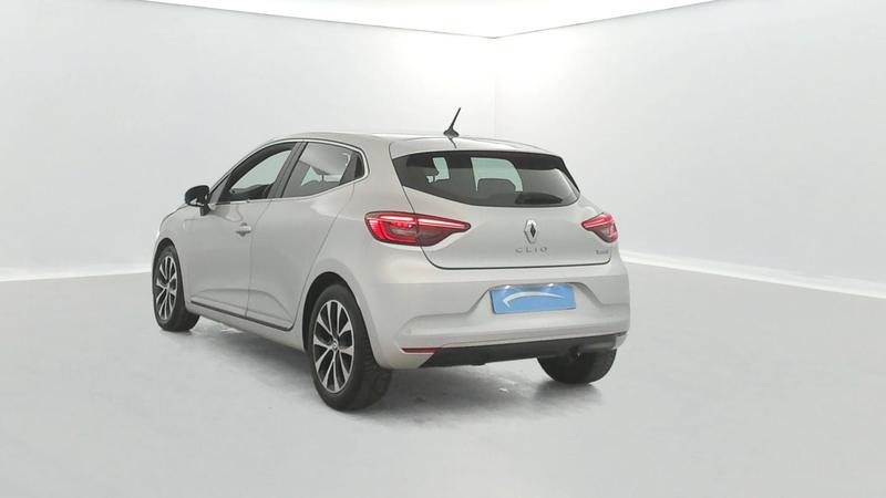 Renault Clio E-Tech 140 21n Intens 5p
