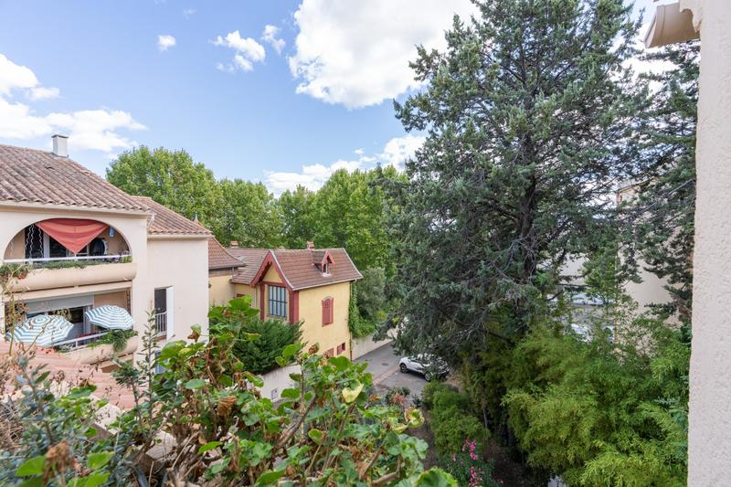 Appartement - 101 m² - 5 pièces