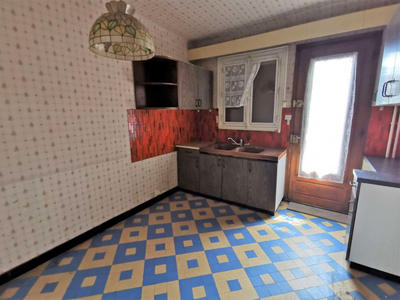 Maison - 115 m² - 7 pièces