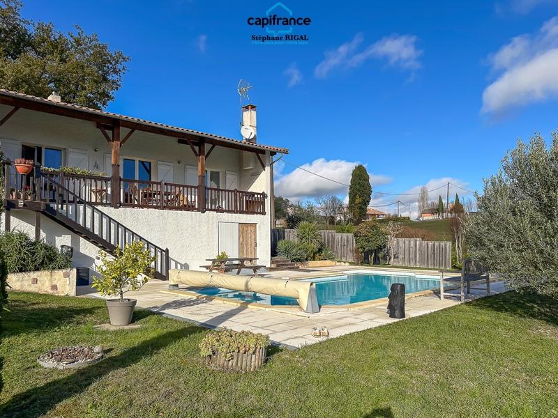 Maison - 125 m² - 5 pièces