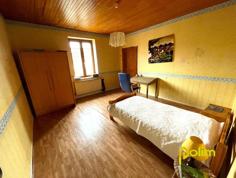 Maison - 370 m² - 7 pièces