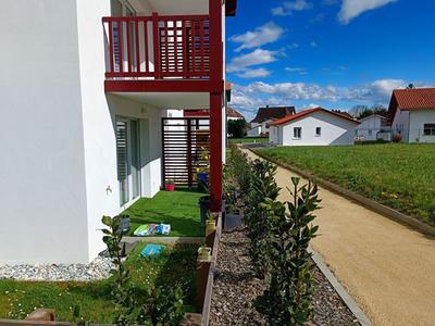 Appartement - 77 m² - 3 pièces