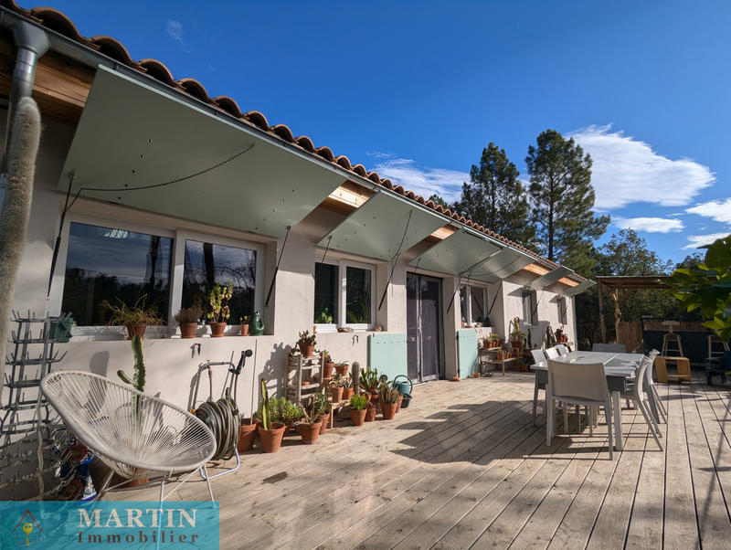 Maison - 99 m² - 4 pièces