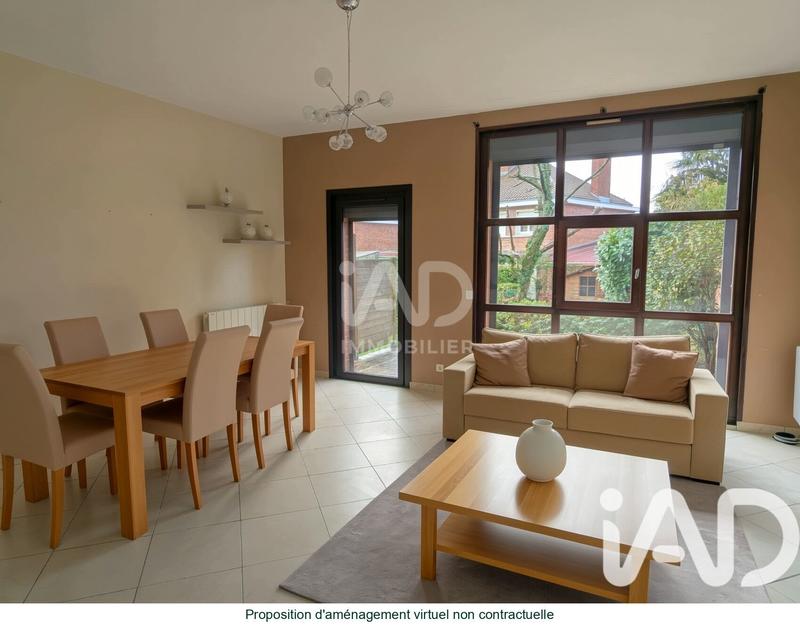 Maison - 93 m² - 4 pièces