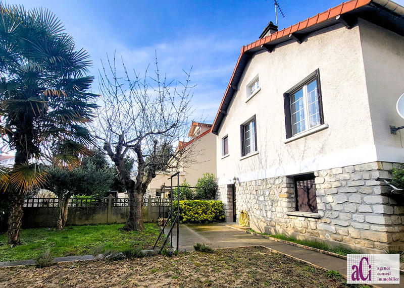 Maison - 105 m² - 3 pièces