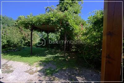 Maison - 152 m² - 7 pièces