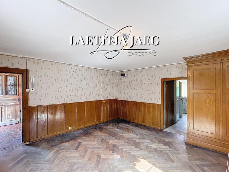 Maison - 196 m² - 8 pièces