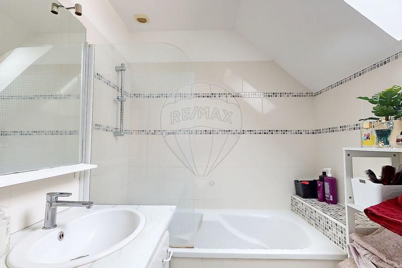 Maison - 80 m² - 3 pièces