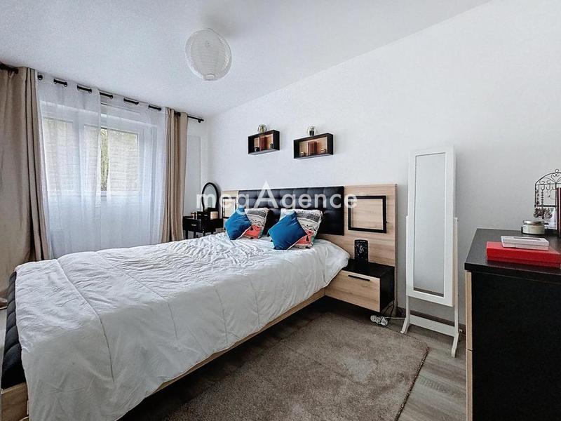 Appartement - 91 m² - 5 pièces