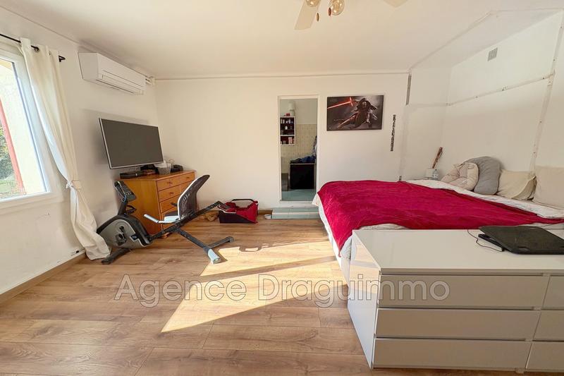 Maison - 185 m² - 8 pièces