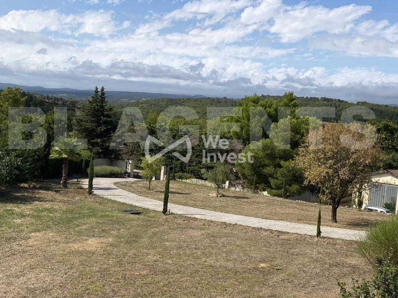 Maison - 200 m² - 6 pièces