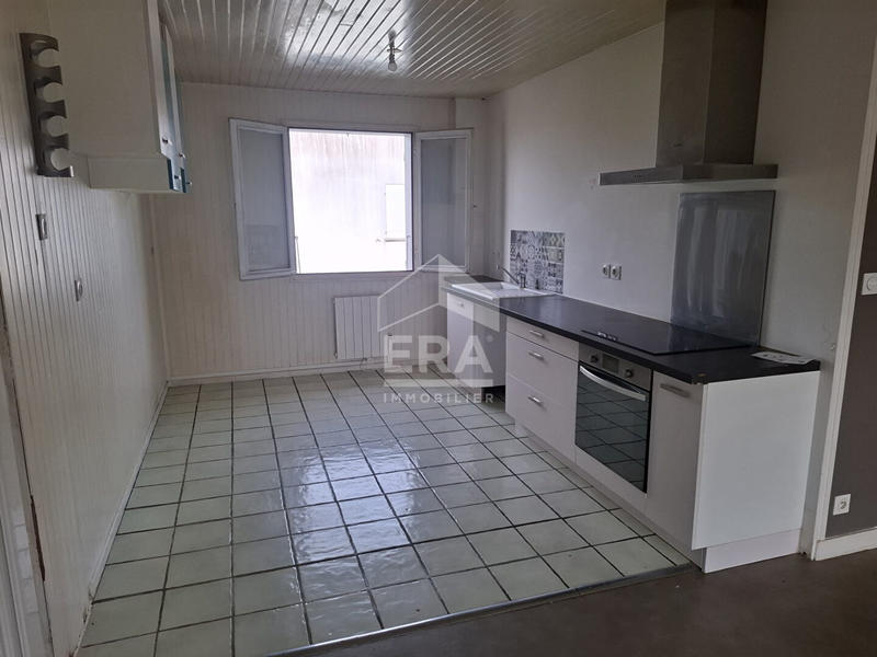 Appartement - 92 m² - 5 pièces