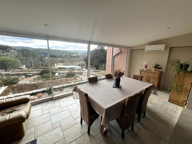 Villa - 155 m² - 5 pièces