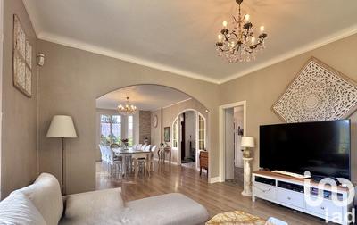 Maison - 171 m² - 6 pièces