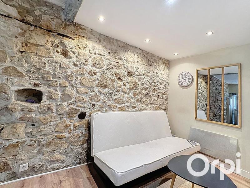 Studio - 20 m² - 1 pièce