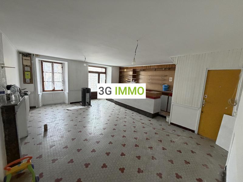 Maison - 196 m² - 10 pièces