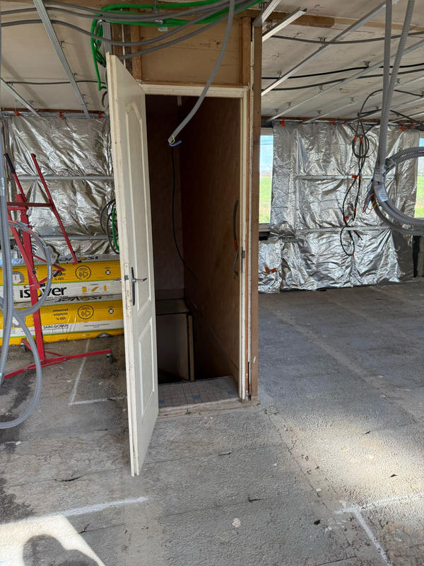 Maison - 96 m² - 3 pièces