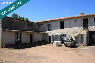 Maison - 100 m² - 5 pièces