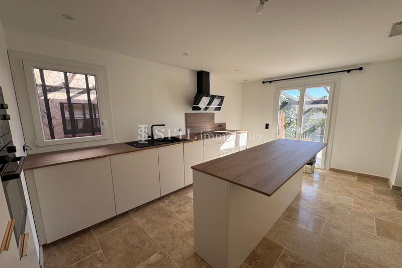 Villa - 100 m² - 4 pièces