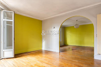 Appartement - 98 m² - 5 pièces