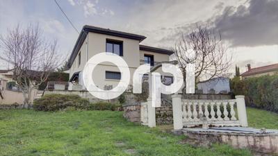 Maison - 79 m² - 4 pièces