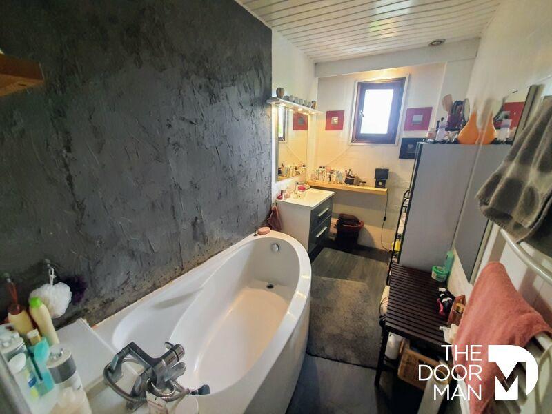 Pavillon - 136 m² - 5 pièces